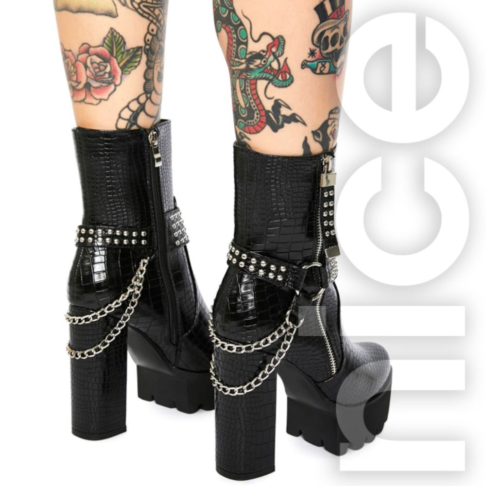 AZALEA WANG BRAX CHAIN CROC PLATFORM BOOTS
